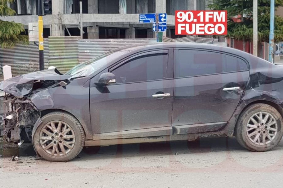 Violento accidente de tránsito en pleno centro de Río Grande FM Fuego