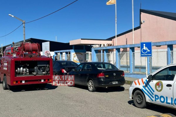 Evacuaron el jardín infantil Nº 25 por un fuerte olor a gas en el establecimiento.