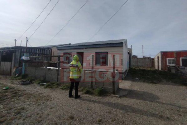 Simuló estar armando para robarle a un menor y terminó detenido